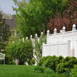 Kenosha Fence Building